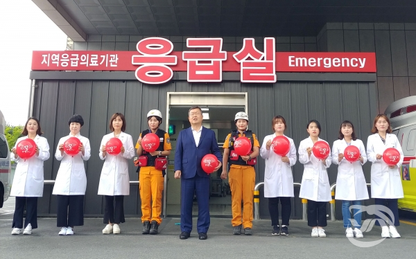 박일호 밀양시장이 닥터헬기 소생 캠페인에 참여하고 있다.